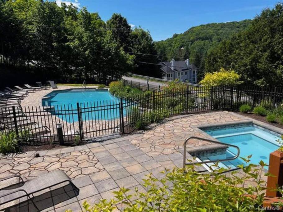 Studio 104 Mont -Tremblant Экстерьер фото